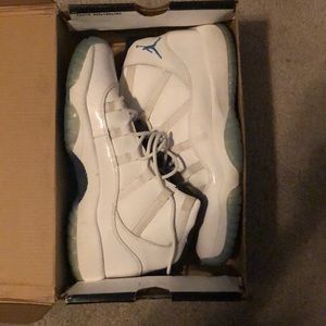 Jordan 11s